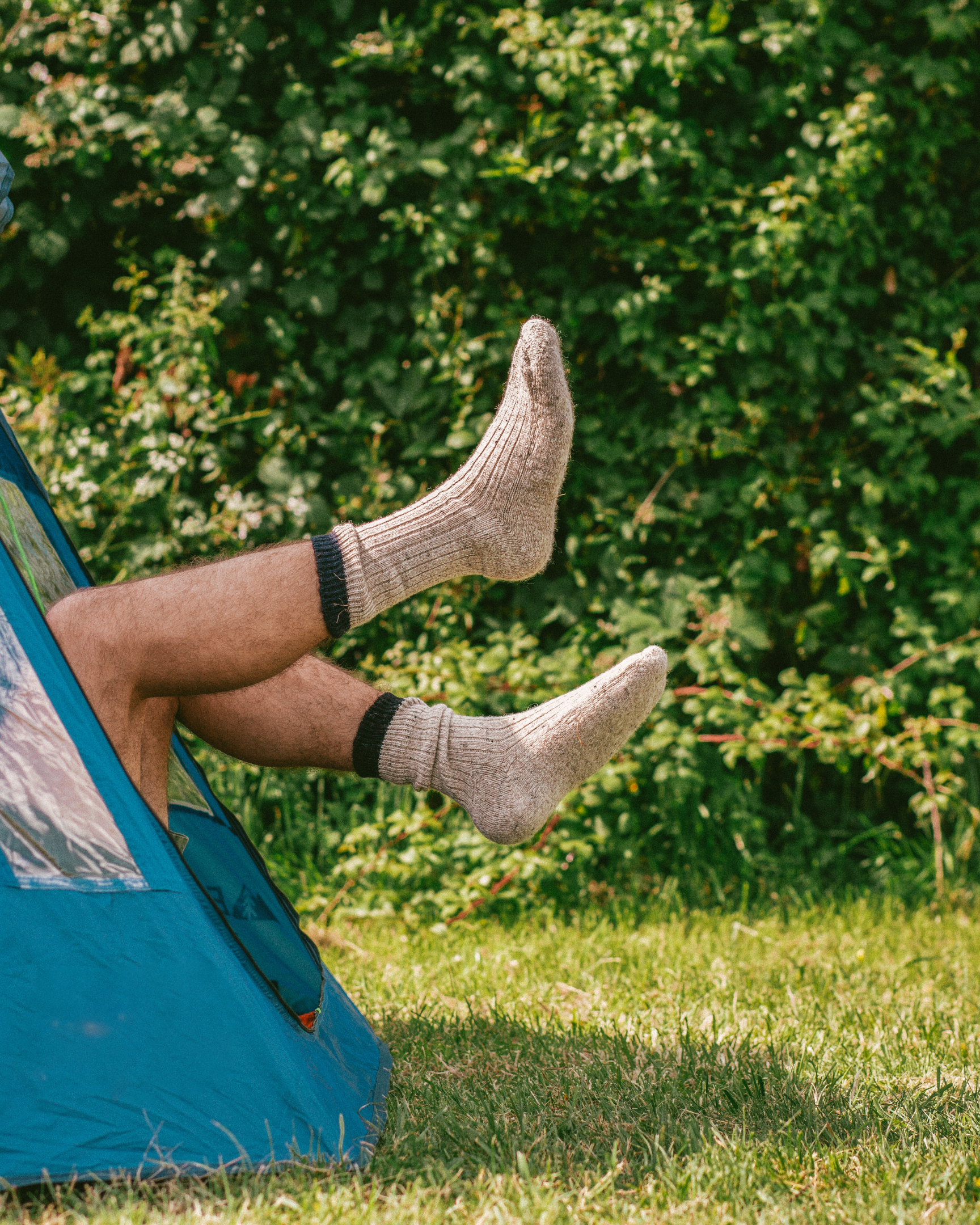 Image of model wearing Boot Socks. Small - UK4-7/ Large - UK 8-12